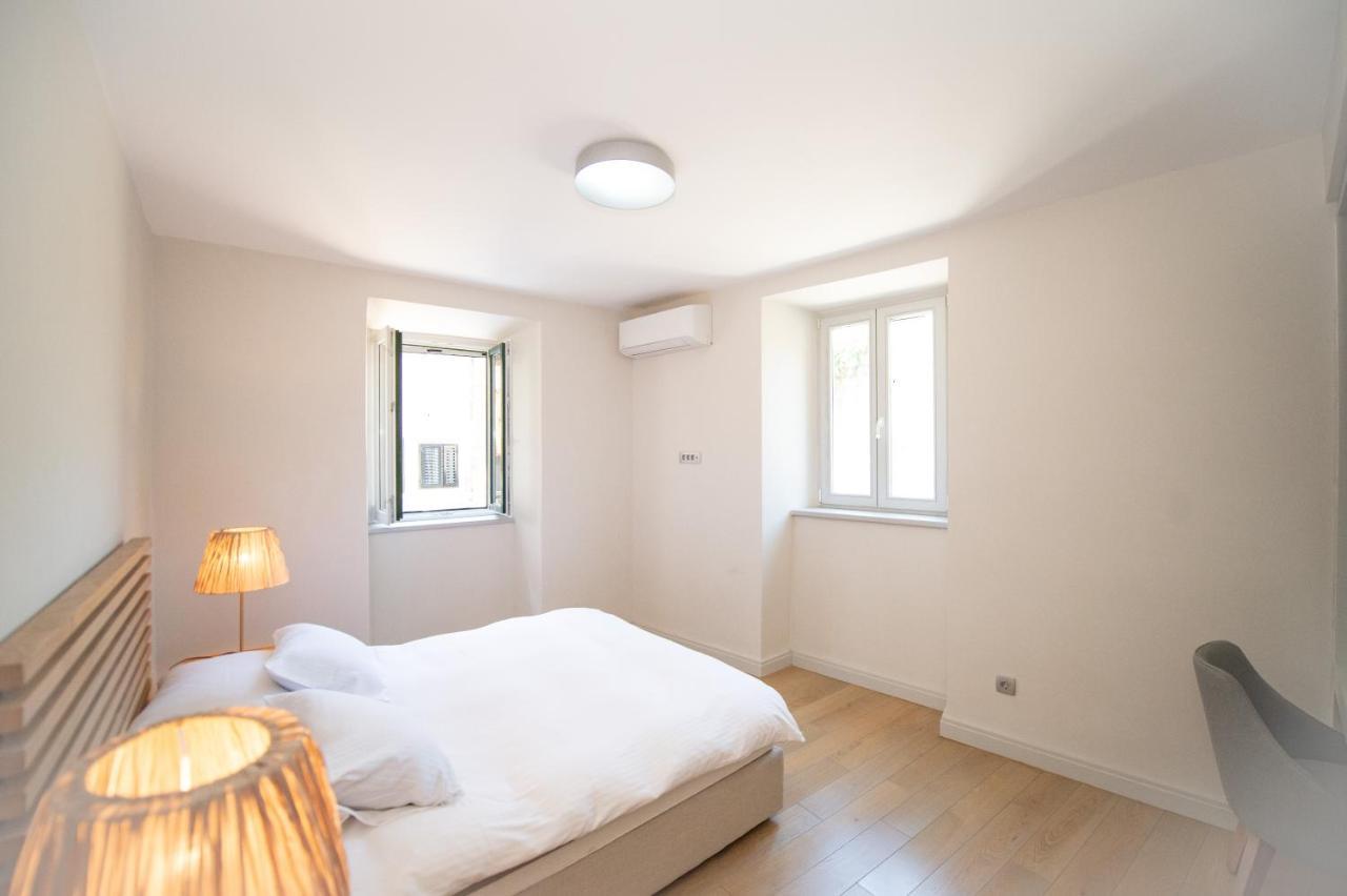 Katareo Apartments Котор Екстер'єр фото