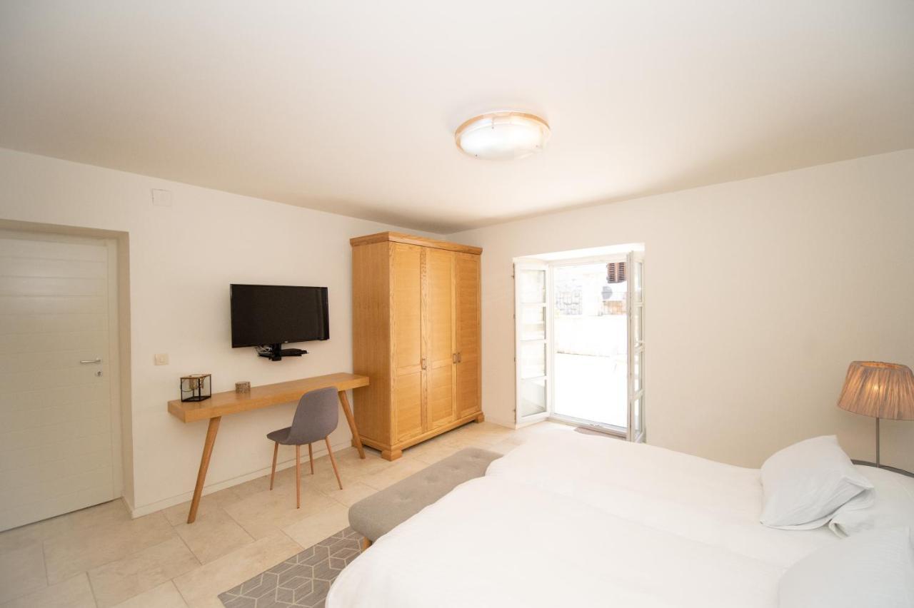 Katareo Apartments Котор Екстер'єр фото