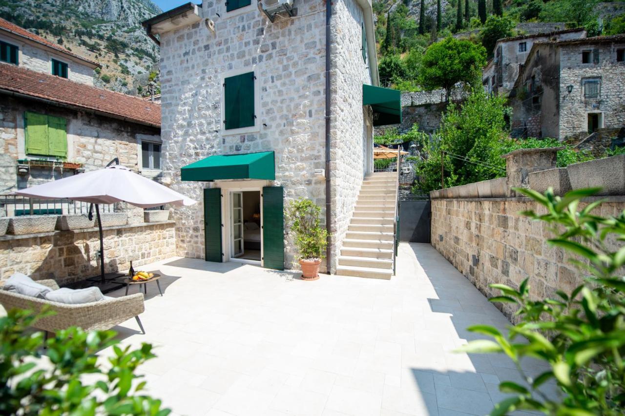 Katareo Apartments Котор Екстер'єр фото