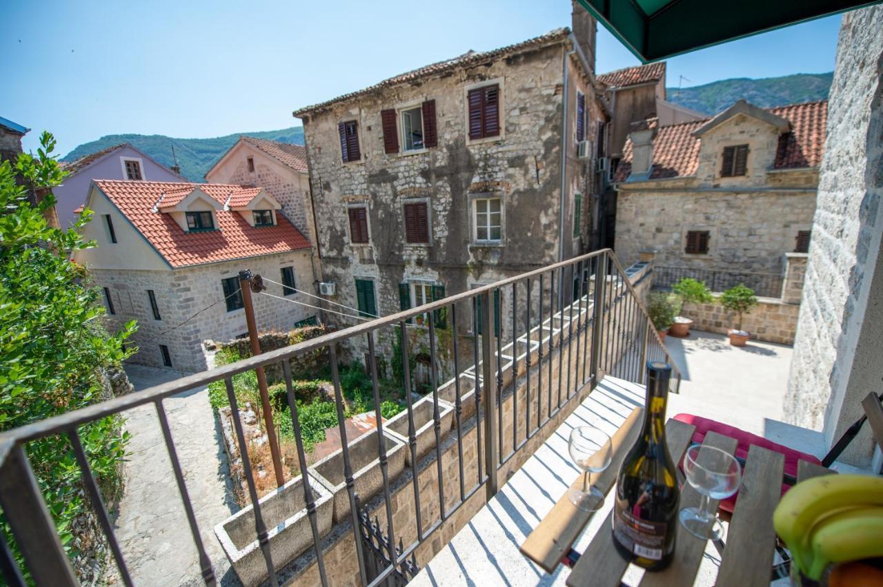 Katareo Apartments Котор Екстер'єр фото